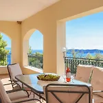 Villa Iliotropio *