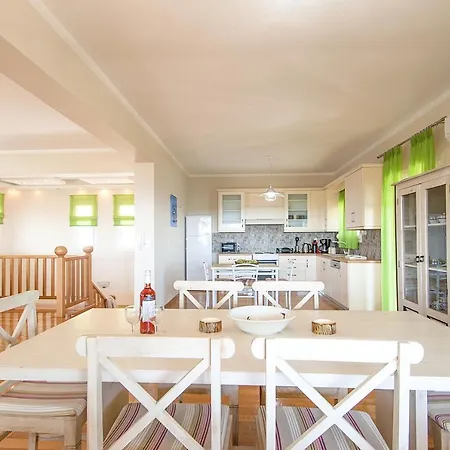 Iliotropio Achladies (Skiathos)