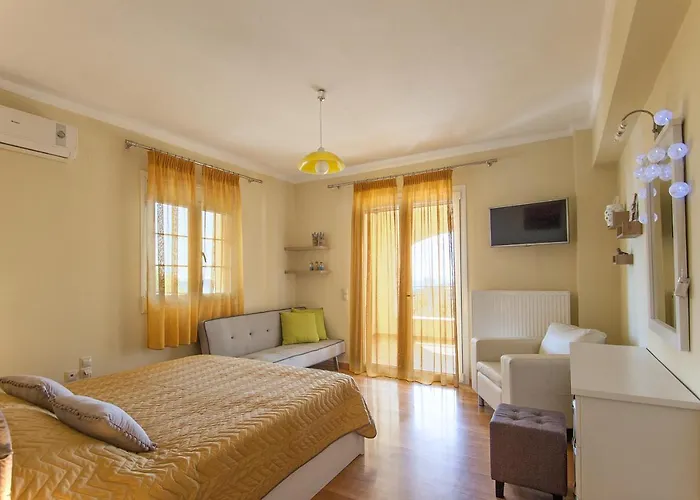 Iliotropio * Achladies (Skiathos)